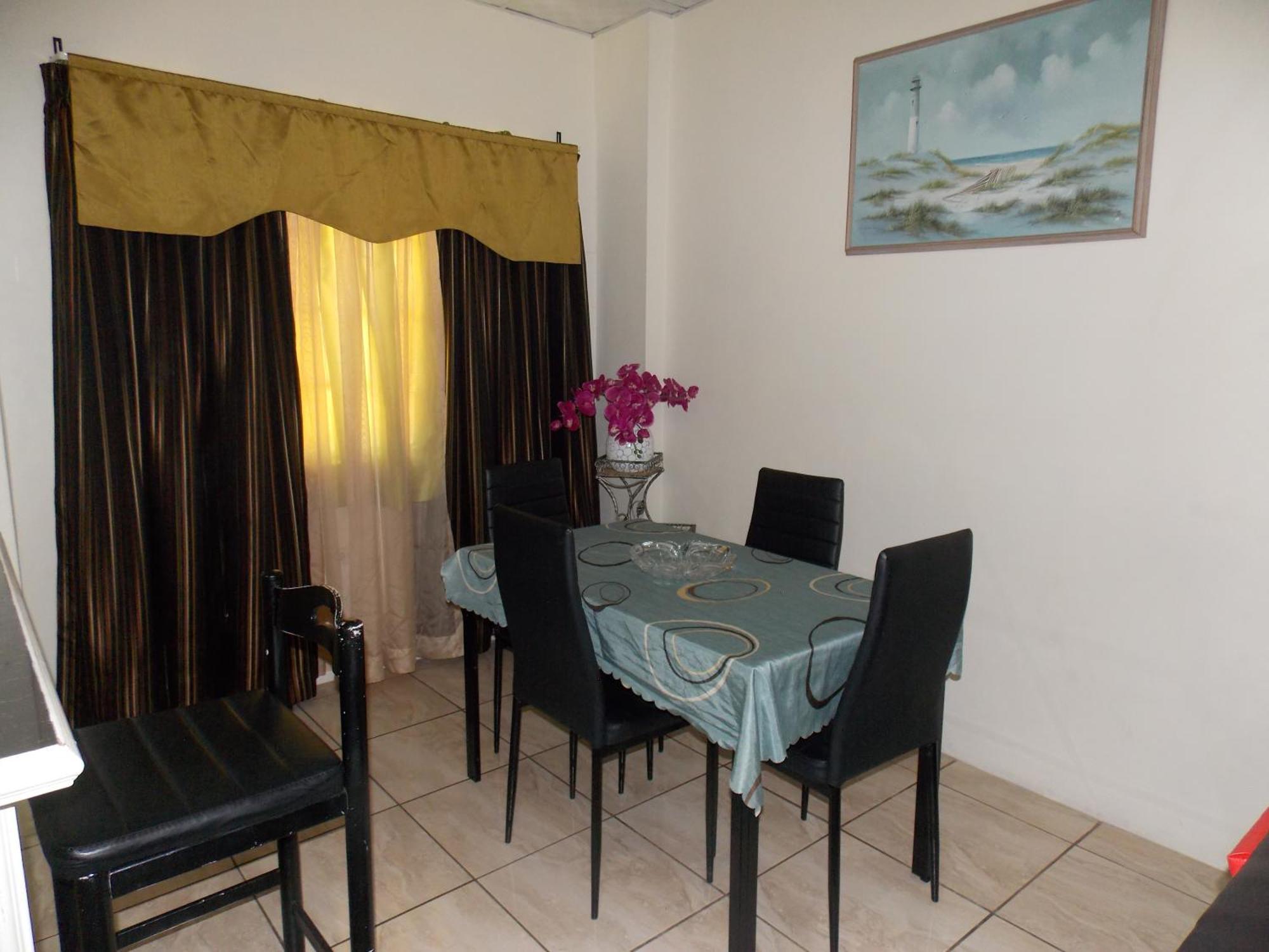 Stewart Apt- Trincity, Airport, Washer, Dryer, Office, Cable , Wifi 외부 사진